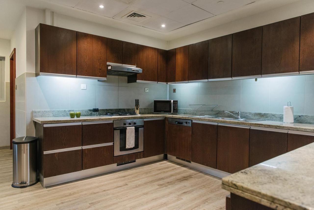 Апартаменты Boutique Living - Marina Heights Дубай Экстерьер фото